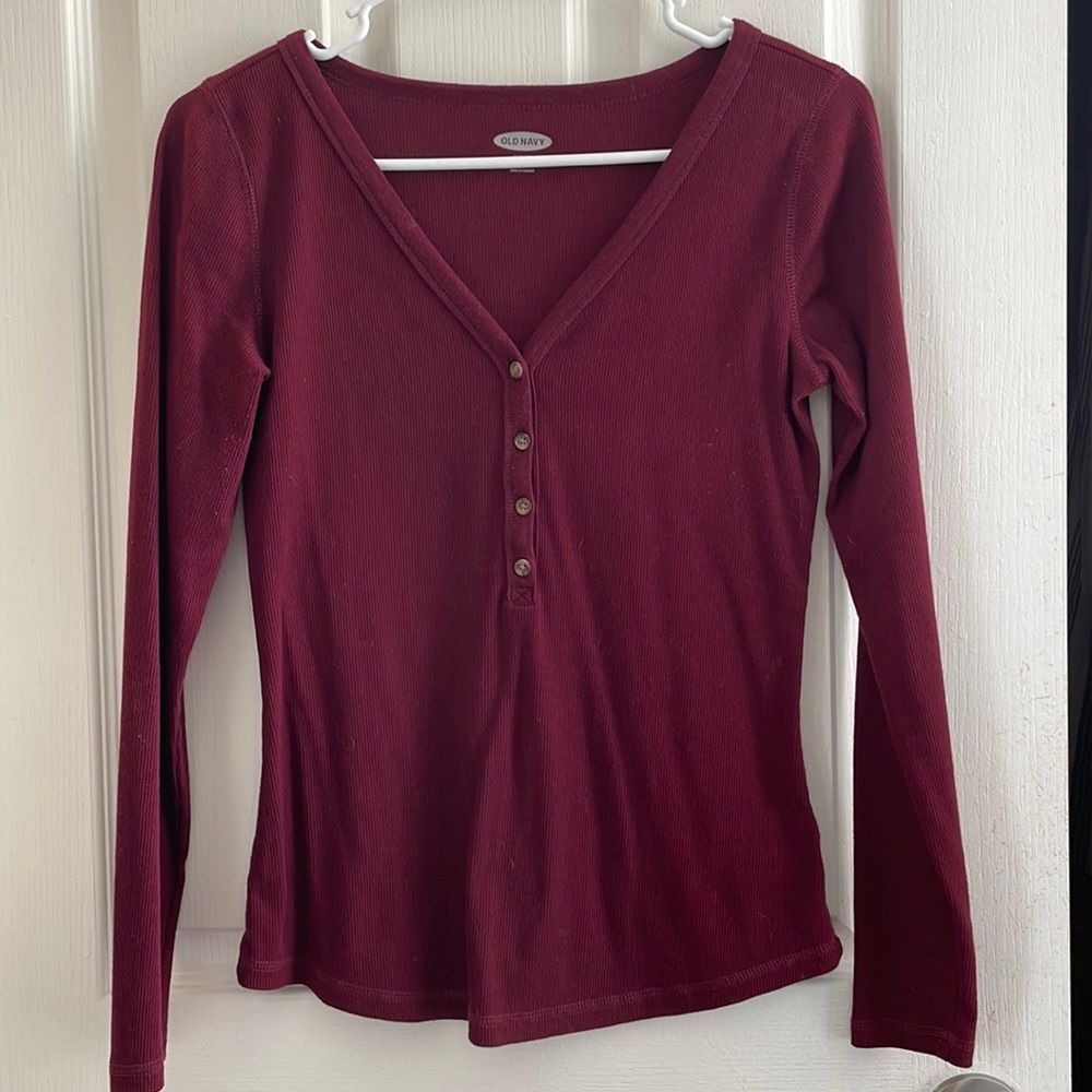 Old Navy slim fit long sleeve top